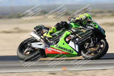 media/Jan-15-2026-Racers Edge (Thu) [[dfebeb70ab]]/3-B Group/Session 1 Turn 8/